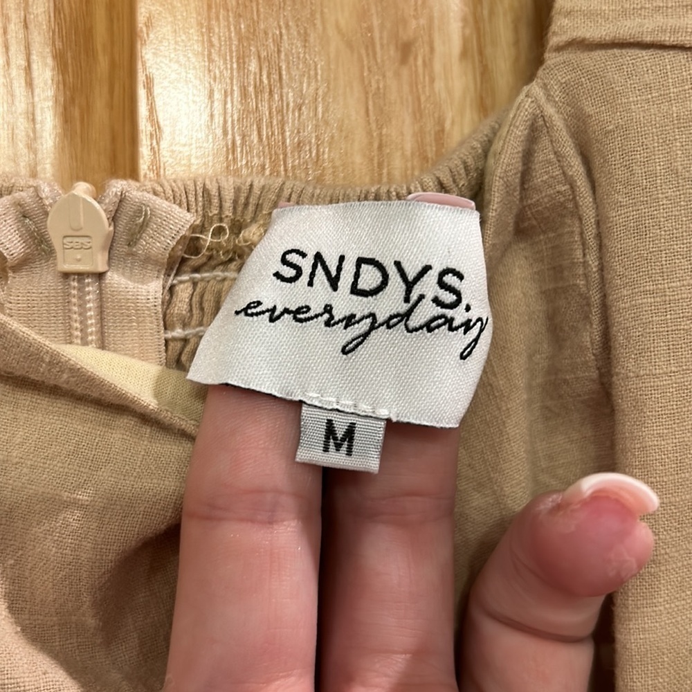 SNDYS Tuscany Linen Dress in Oat - Picture 5 of 10